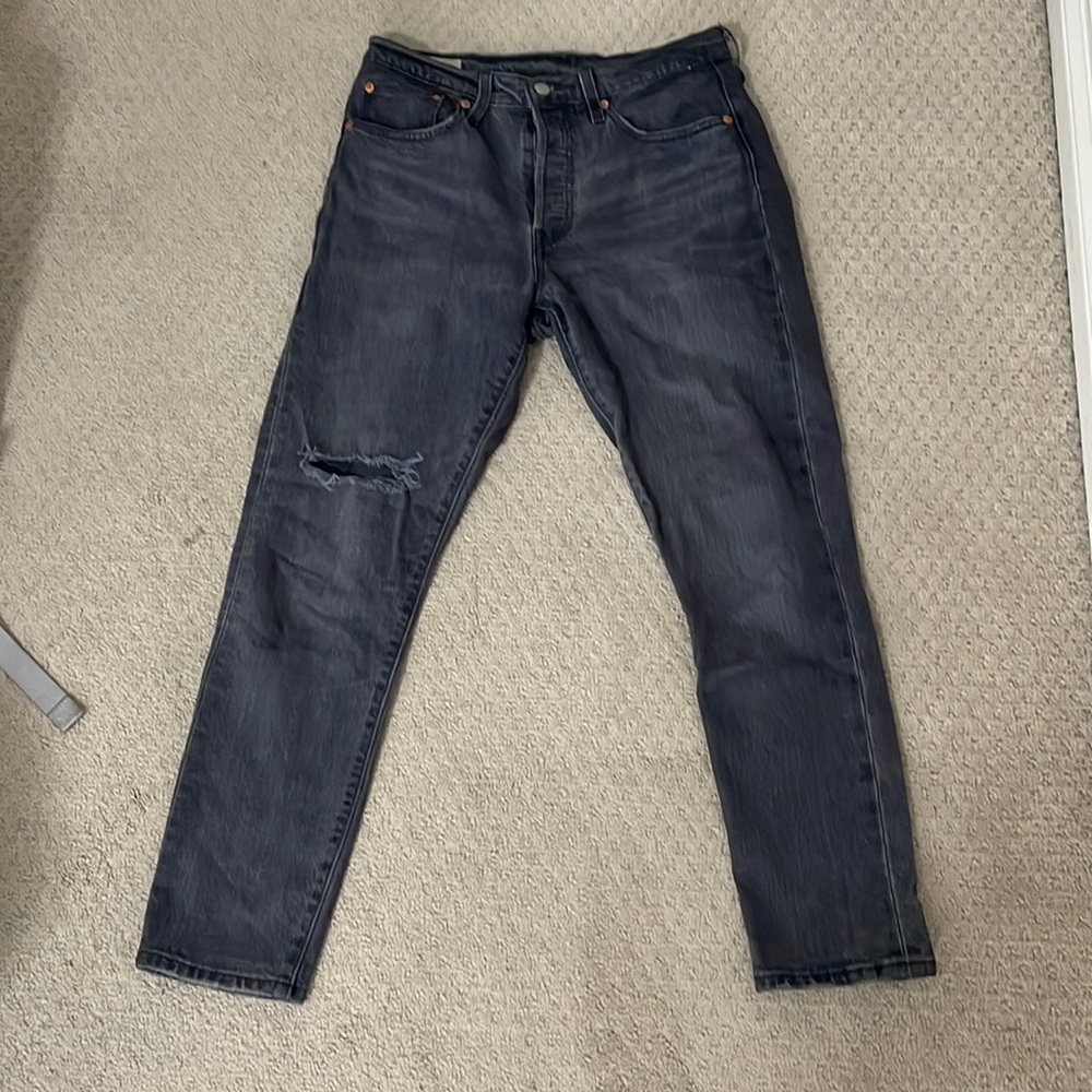 dark grey Levi 501 skinny jeans